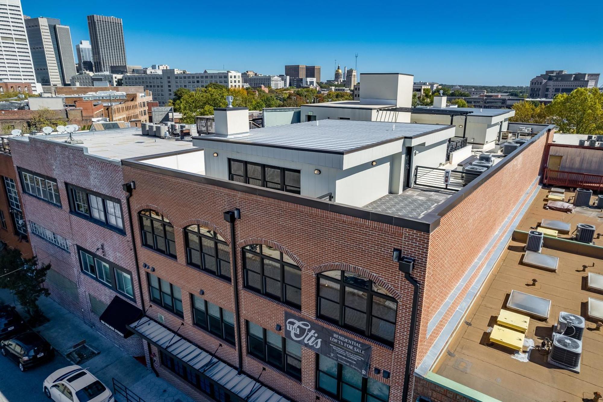 Apartment Entire Floor Penthouse Loft, Sleeps 20 Atlanta