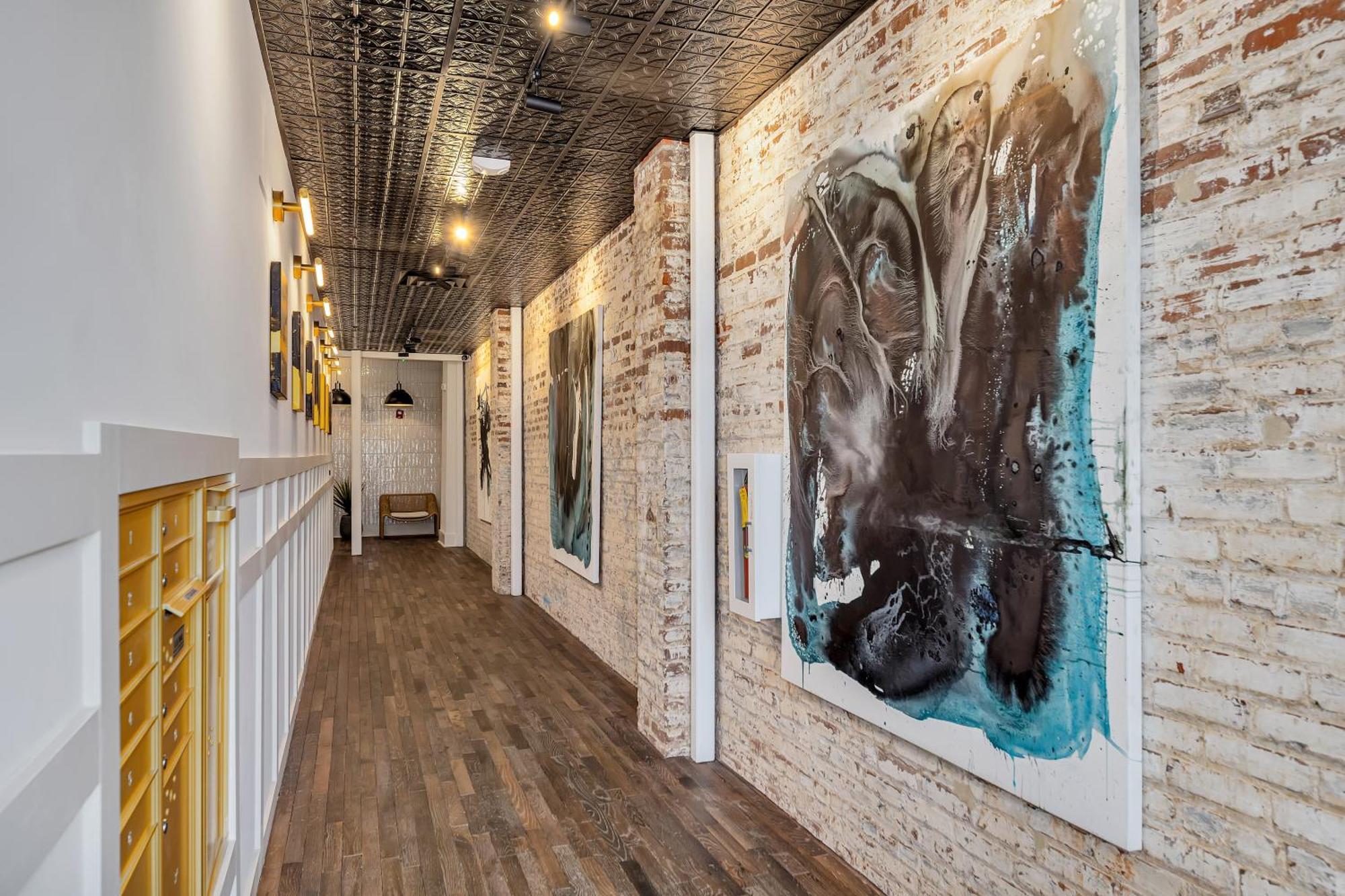 Entire Floor Penthouse Loft, Sleeps 20 Atlanta