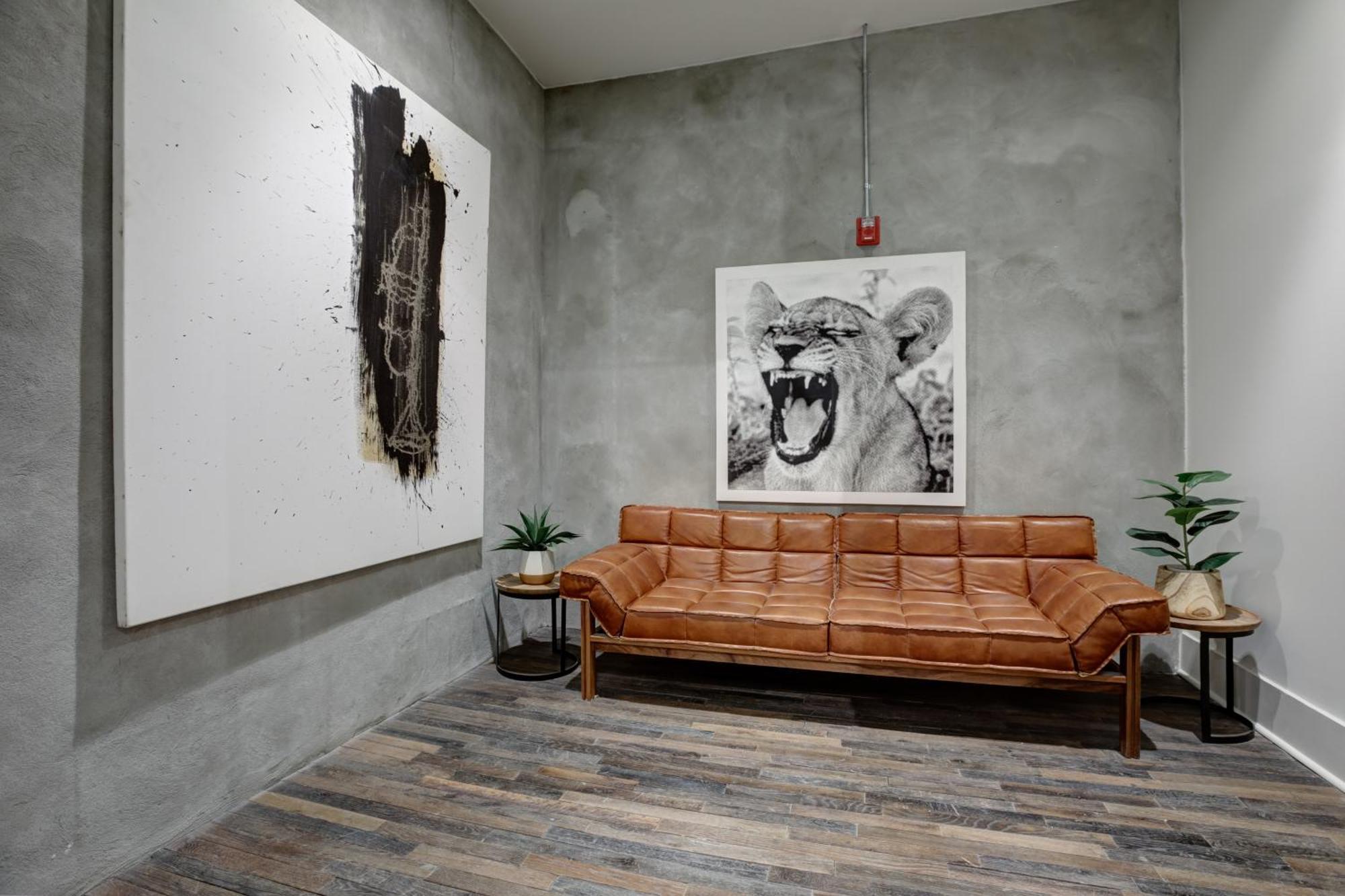 Entire Floor Penthouse Loft, Sleeps 20 * Atlanta