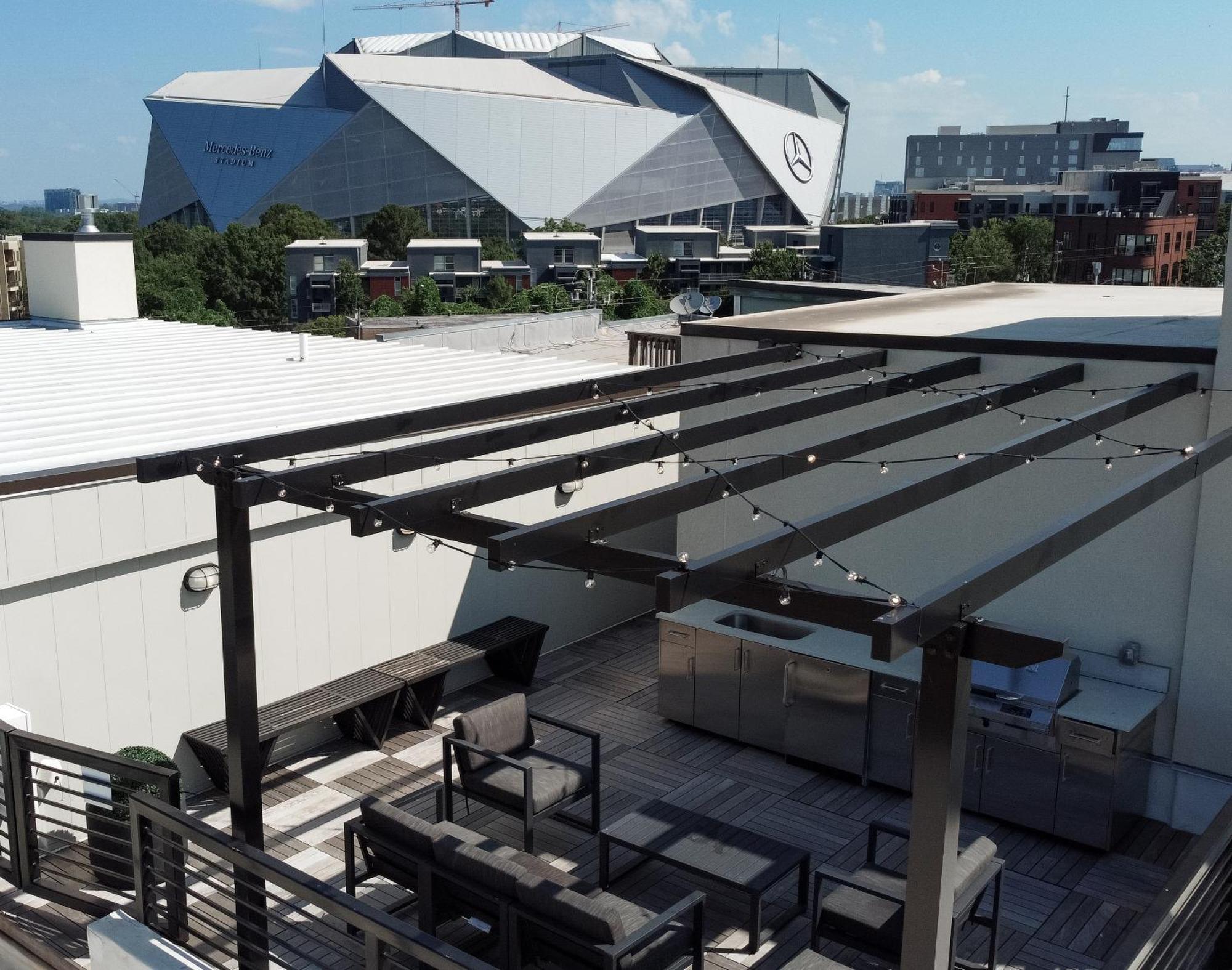 Entire Floor Penthouse Loft, Sleeps 20 Apartment *